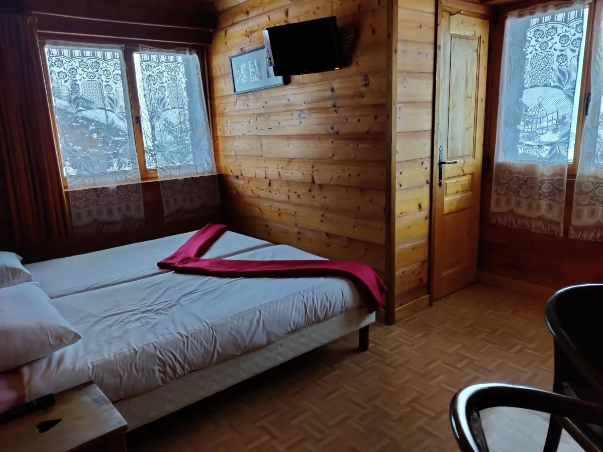 لي جيه B&B La Seigneurie فرنسا